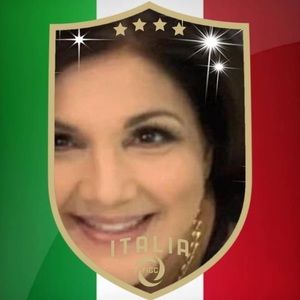 Meet your Posher, Annamaria